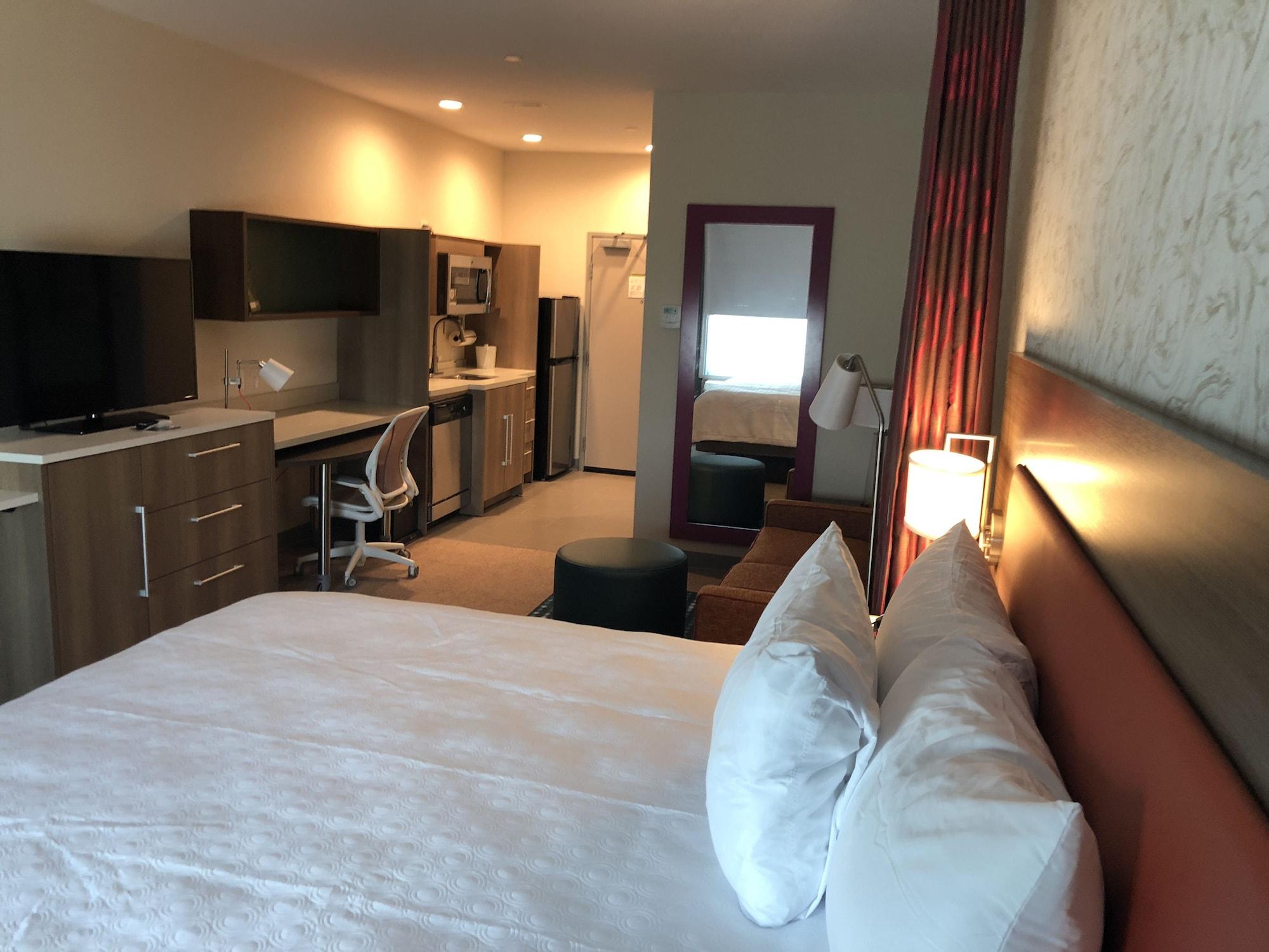 Home2 Suites By Hilton La Porte Exteriör bild